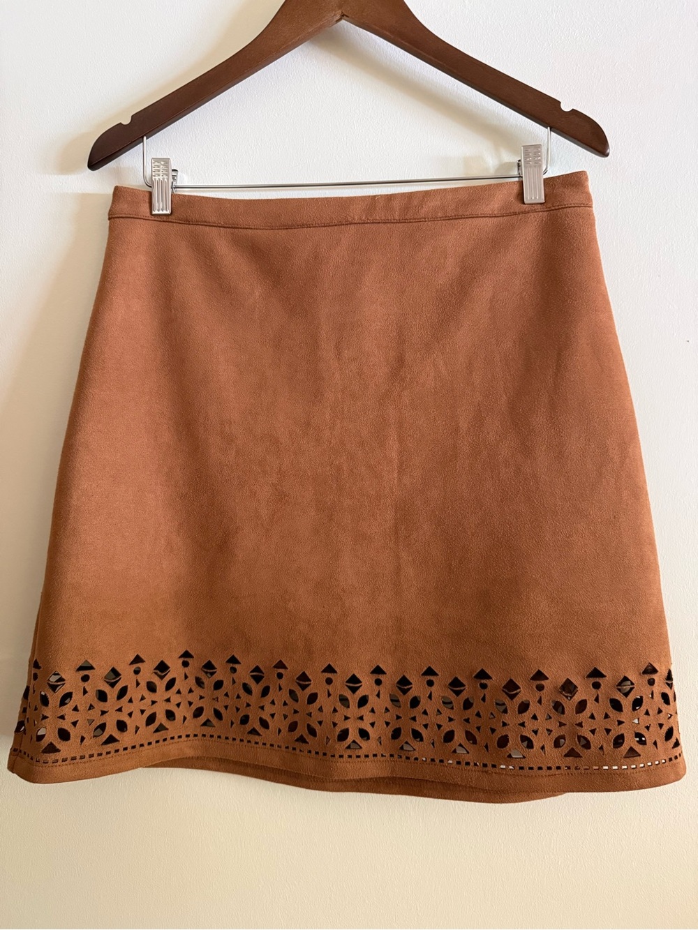 Brown Suede Camel A-Line Skirt with Laser-Cut Out Hem Boho Fall Western Chic L